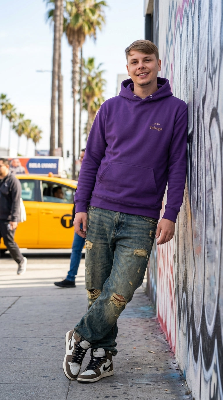 Streetwear Sweatshirt Taboga Lifestyle, golden hour lifestyle photo